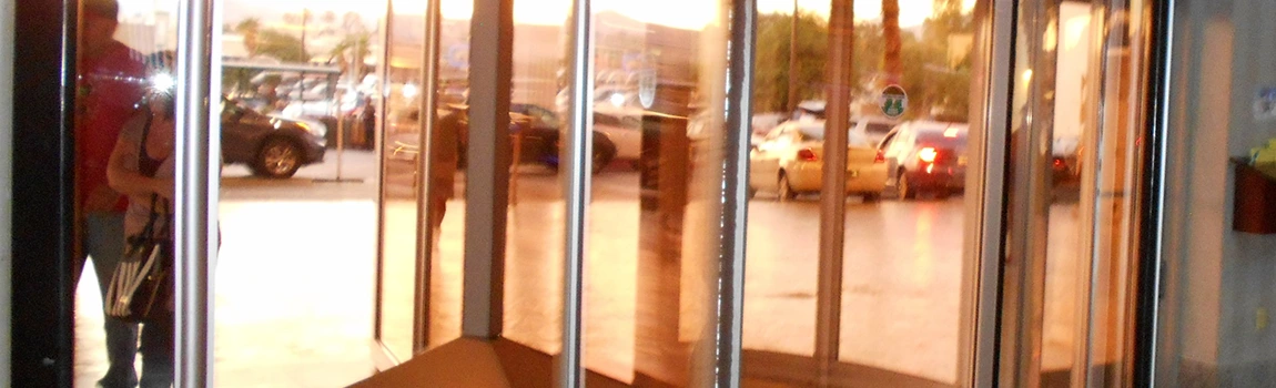 Storefront Glass Repair Cost in Bayonet Point, FL